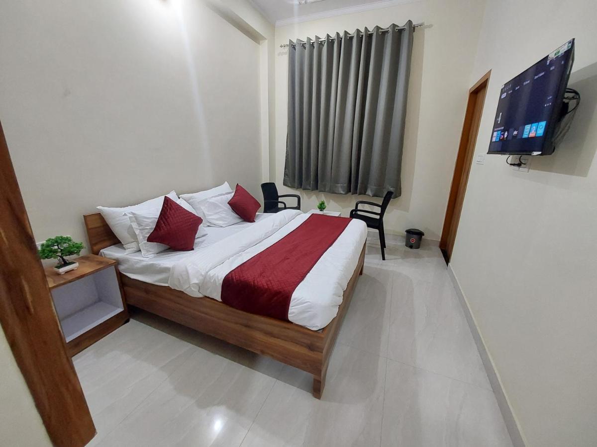 Homewood Suites Near Jaipur Airport Екстер'єр фото