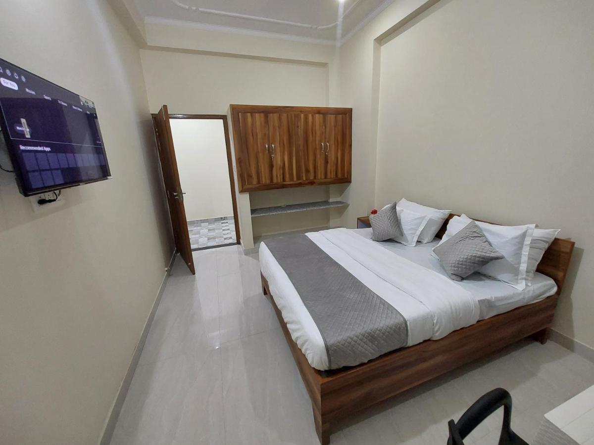 Homewood Suites Near Jaipur Airport Екстер'єр фото