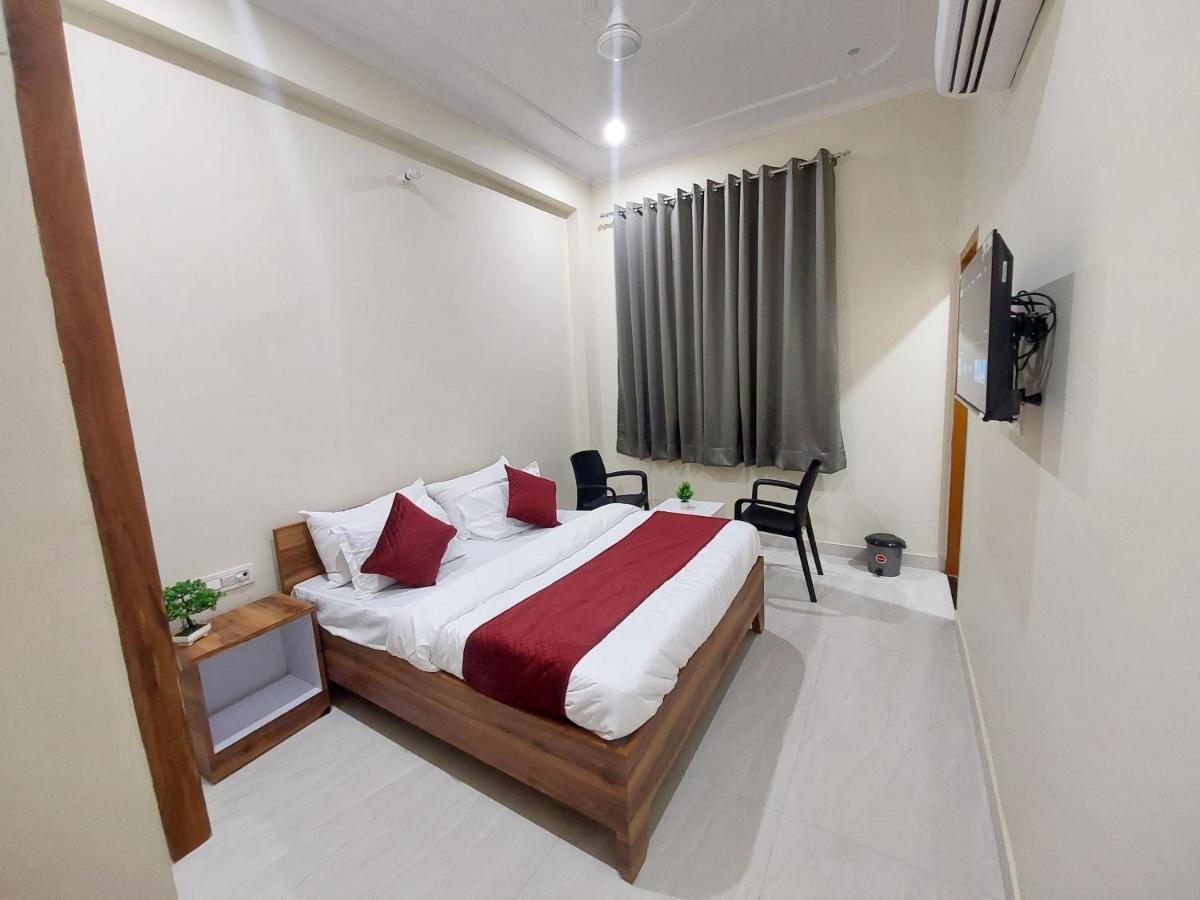 Homewood Suites Near Jaipur Airport Екстер'єр фото