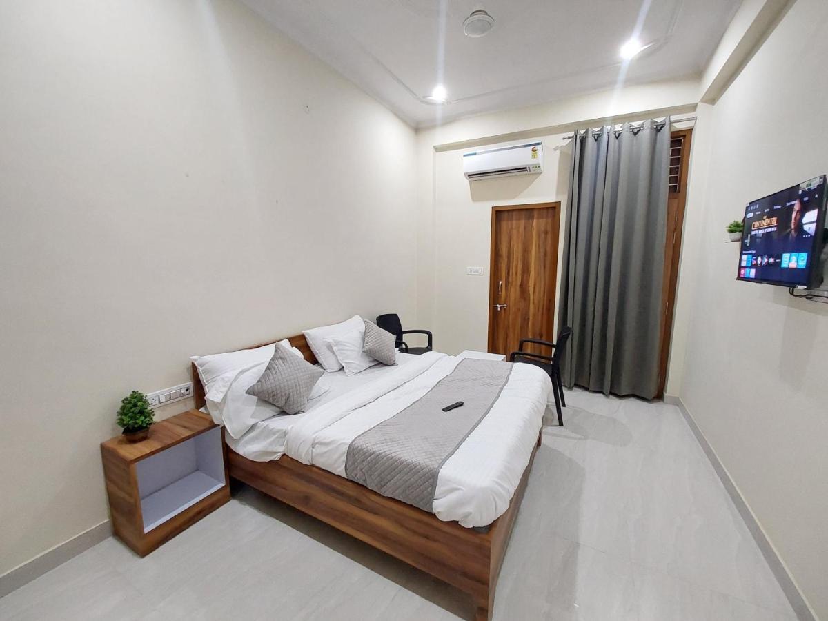 Homewood Suites Near Jaipur Airport Екстер'єр фото