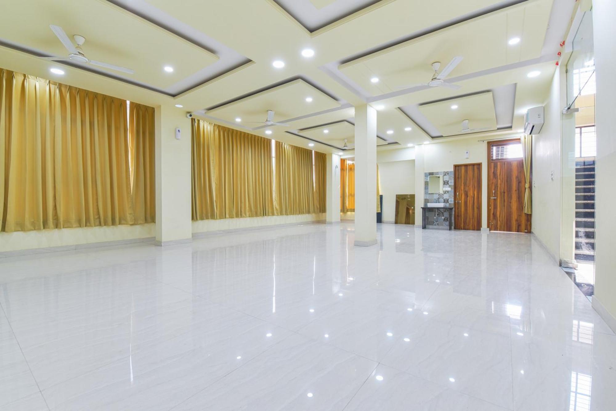 Homewood Suites Near Jaipur Airport Екстер'єр фото